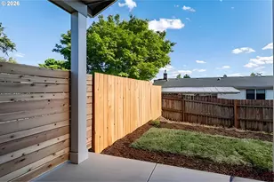 730 E Elmore St, Lebanon, OR 97355 - Photo 31