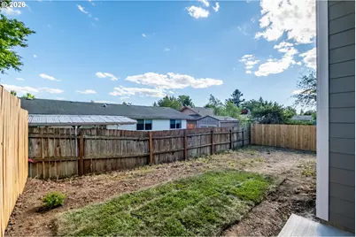 730 E Elmore St, Lebanon, OR 97355 - Photo 31