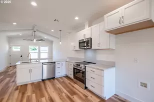 730 E Elmore St, Lebanon, OR 97355 - Photo 11