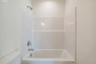 730 E Elmore St, Lebanon, OR 97355 - Photo 17