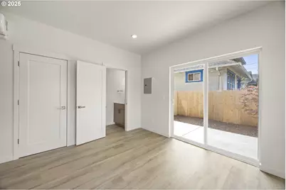 5860 N Missouri Ave #1, Portland, OR 97217 - Photo 9