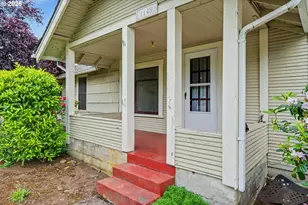 1148 S Water St, Silverton, OR 97381 - Photo 3