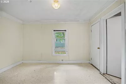 1148 S Water St, Silverton, OR 97381 - Photo 13