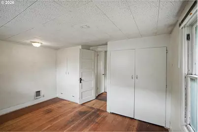 1148 S Water St, Silverton, OR 97381 - Photo 19