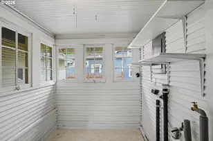 1148 S Water St, Silverton, OR 97381 - Photo 21