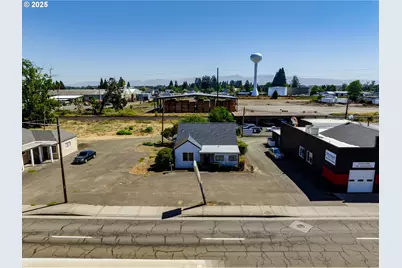 1350 Ivy St, Junction City, OR 97448 - Photo 27