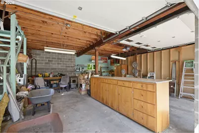 41895 Holden Creek Ln, Springfield, OR 97478 - Photo 33