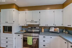 32816 Hartless Hill Ln, Philomath, OR 97370 - Photo 13