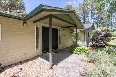 1375 NE Yaquina Heights Dr, Newport, OR 97365 - Photo 33
