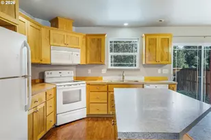 48393 Roaring Rapids Way, Oakridge, OR 97463 - Photo 13