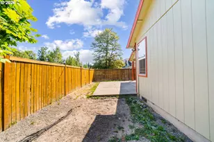 48393 Roaring Rapids Way, Oakridge, OR 97463 - Photo 41