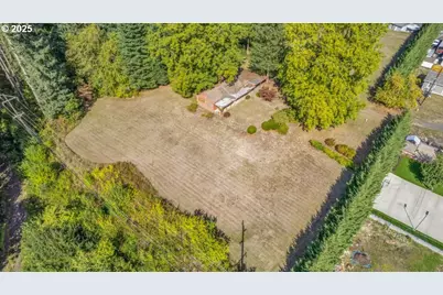 215 W 5th St, Lafayette, OR 97127 - Photo 11