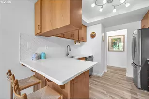 14819 NE Sacramento St, Portland, OR 97230 - Photo 9