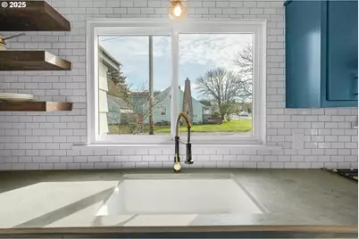 780 S Main Ave, Warrenton, OR 97146 - Photo 11