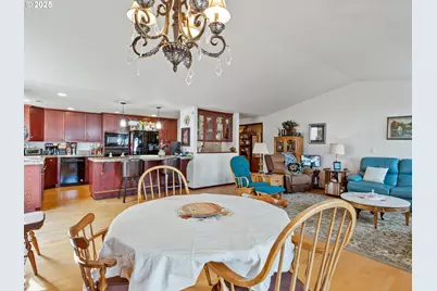 2217 NE 179th St, Ridgefield, WA 98642 - Photo 15