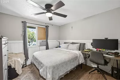 4755 NW Shaniko Ct, Portland, OR 97229 - Photo 21