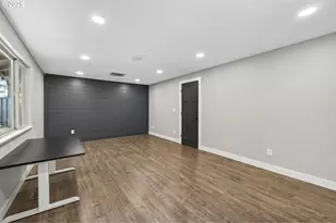 4755 NW Shaniko Ct, Portland, OR 97229 - Photo 15