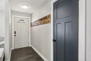 4755 NW Shaniko Ct, Portland, OR 97229 - Photo 3