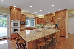 14564 NW Oak Shadow Ct, Portland, OR 97229 - Photo 9