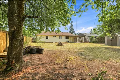1219 Pleasant St, Springfield, OR 97477 - Photo 33