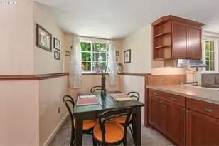 6835 SW 35th Ave, Portland, OR 97219 - Photo 25