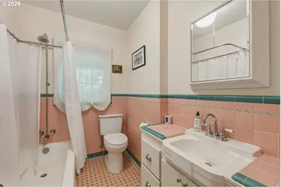 6835 SW 35th Ave, Portland, OR 97219 - Photo 21