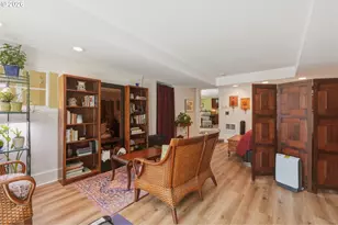 6835 SW 35th Ave, Portland, OR 97219 - Photo 29