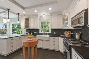 6835 SW 35th Ave, Portland, OR 97219 - Photo 7