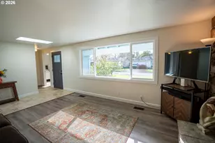 1873 Alderwood St, Eugene, OR 97404 - Photo 7