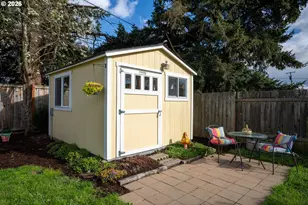 1873 Alderwood St, Eugene, OR 97404 - Photo 29