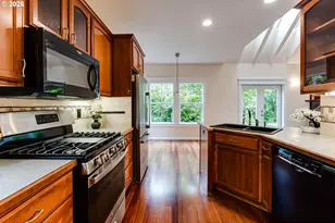 3769 Julia Loop, Eugene, OR 97404 - Photo 7