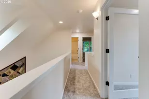 3769 Julia Loop, Eugene, OR 97404 - Photo 23