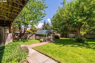 1045 Nutwood Ave, Coos Bay, OR 97420 - Photo 33