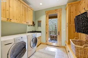 20680 E Glacier View Rd, Rhododendron, OR 97049 - Photo 35