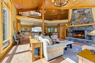 20680 E Glacier View Rd, Rhododendron, OR 97049 - Photo 19