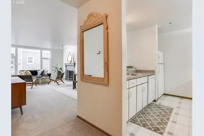1730 S Harbor Way #405, Portland, OR 97201 - Photo 7