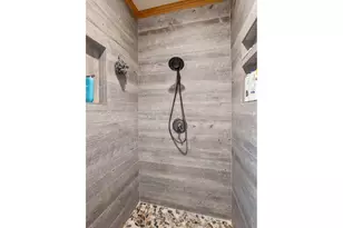 24911 Gap Rd, Brownsville, OR 97327 - Photo 19