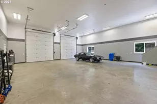 24911 Gap Rd, Brownsville, OR 97327 - Photo 37