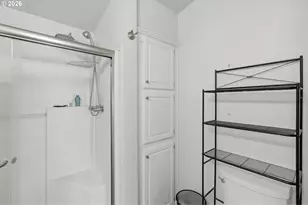 1000 S McKern Ct, Newberg, OR 97132 - Photo 25