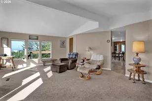 170 Glen Dee Ln, Winchester Bay, OR 97467 - Photo 7