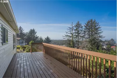 170 Glen Dee Ln, Winchester Bay, OR 97467 - Photo 35
