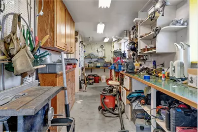 170 Glen Dee Ln, Winchester Bay, OR 97467 - Photo 29