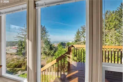 170 Glen Dee Ln, Winchester Bay, OR 97467 - Photo 11