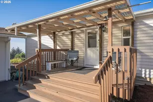 170 Glen Dee Ln, Winchester Bay, OR 97467 - Photo 5