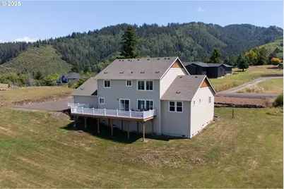 810 Marvin Rd, Tillamook, OR 97141 - Photo 5