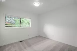 9245 SW 7th Ave, Portland, OR 97219 - Photo 25