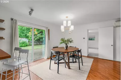 9245 SW 7th Ave, Portland, OR 97219 - Photo 11