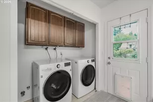 9245 SW 7th Ave, Portland, OR 97219 - Photo 19