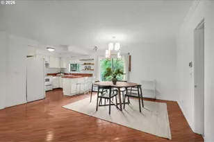 9245 SW 7th Ave, Portland, OR 97219 - Photo 9