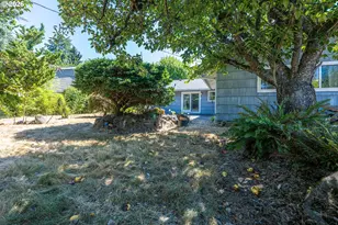 15727 SE Hawthorne Ct, Portland, OR 97233 - Photo 27